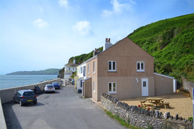 29 Beesands, right on the beach.